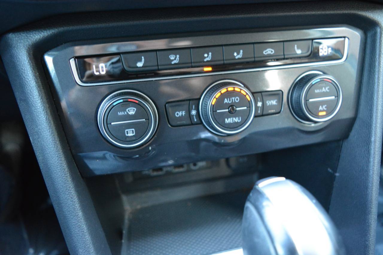Used 2019 Volkswagen Tiguan SE AWD/4WD image 25