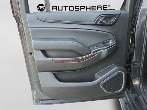 Used 2016 GMC Yukon XL SLT w/ HD Trailering Package AWD/4WD image 24