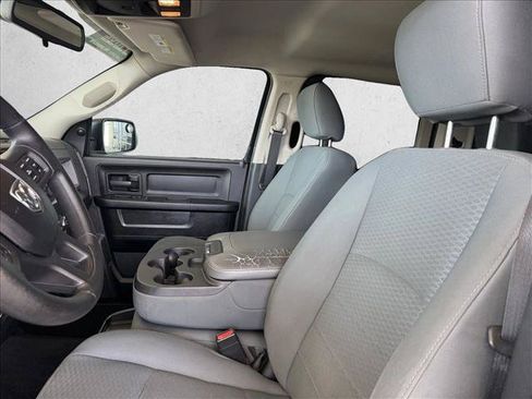 Used 2014 RAM 1500 Express w/ Black Ram 1500 Express Group RWD image 9
