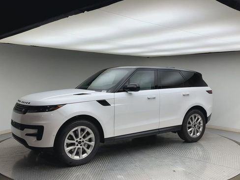 New 2026 Land Rover Range Rover Sport SE image 6