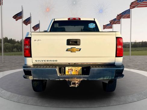 Used 2018 Chevrolet Silverado 2500 W/T w/ WT Convenience Package image 6