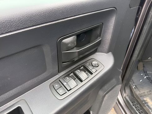 Used 2015 RAM 1500 Tradesman image 18