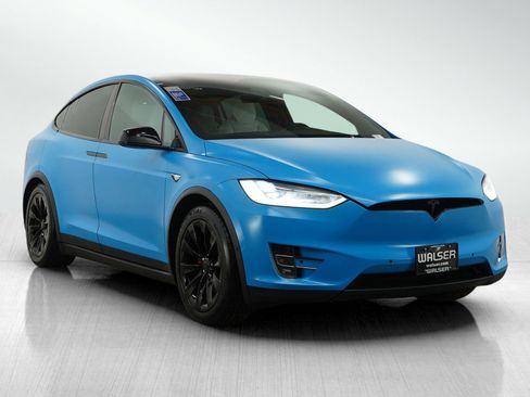 Used 2017 Tesla Model X P100D image 7