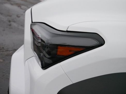 Certified 2025 Toyota 4Runner TRD Off-Road Premium image 16