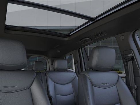 New 2025 Cadillac XT6 Premium Luxury image 24