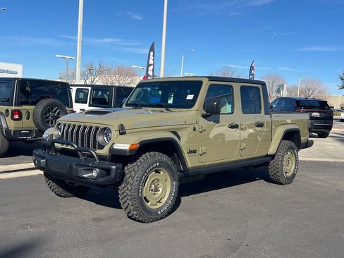 New 2026 Jeep Gladiator Willys AWD/4WD image 24