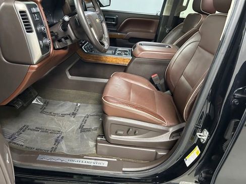 Used 2015 Chevrolet Silverado 1500 High Country w/ High Country Premium Package image 11