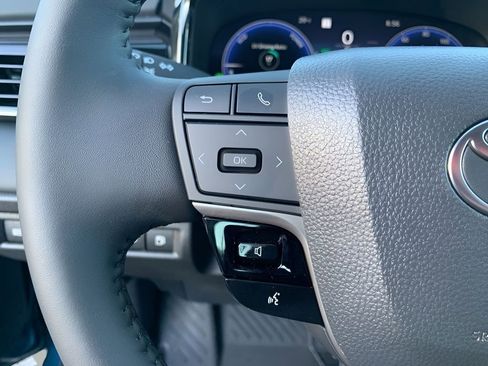 New 2026 Toyota Camry XSE FWD image 25