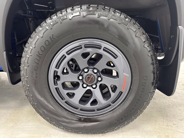 Used 2026 Nissan Frontier PRO-4X w/ Pro-4x Convenience Package AWD/4WD image 37