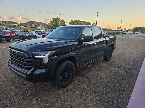 Used 2024 Toyota Tundra SR5 image 7