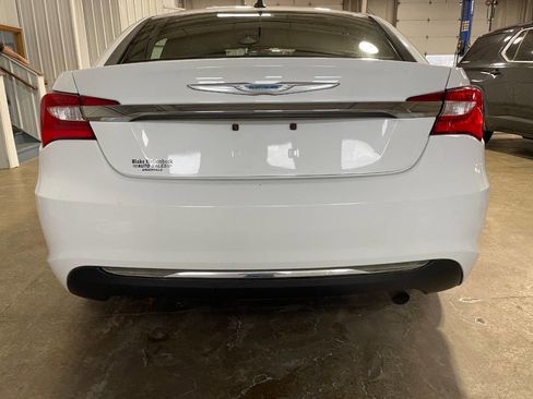 Used 2013 Chrysler 200 Touring w/ Cold Weather Group image 3