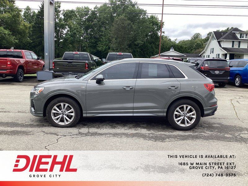 Used 2021 Audi Q3 2.0T Premium Plus w/ Premium Plus Package AWD/4WD image 4