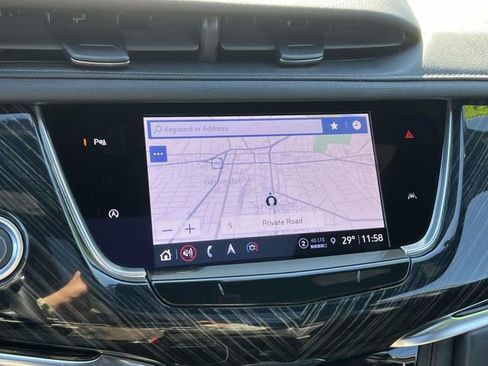 Used 2025 Cadillac XT6 Premium Luxury FWD image 32