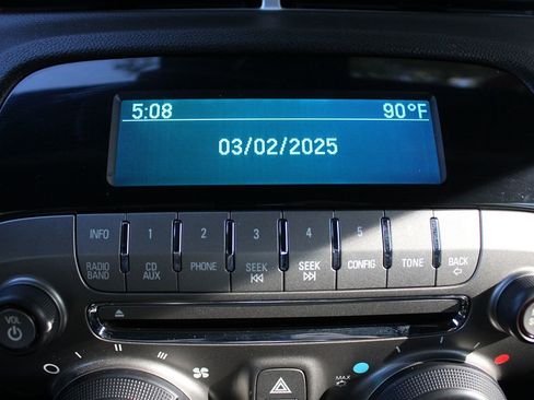 Used 2010 Chevrolet Camaro SS image 23