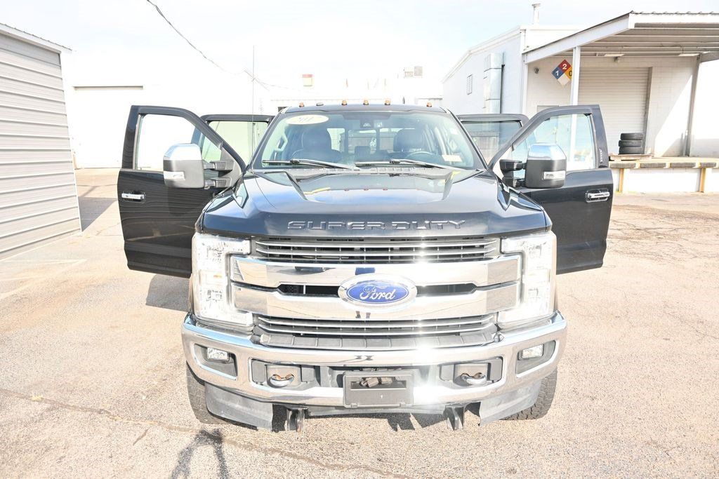 Used 2017 Ford F350 Lariat AWD/4WD image 14