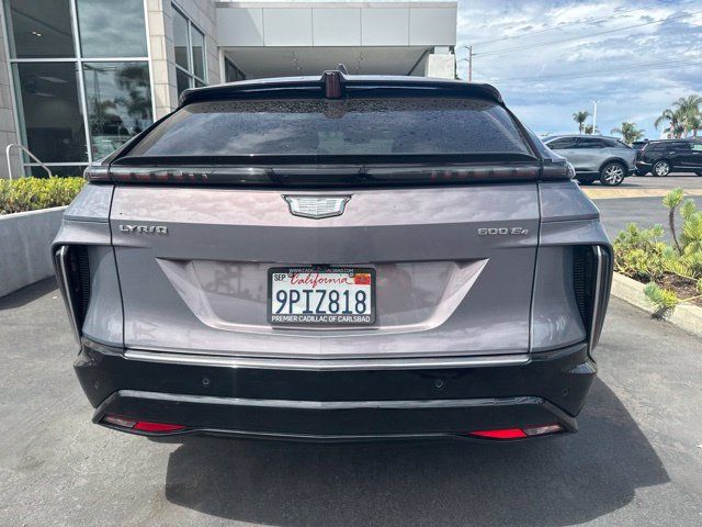 Certified 2024 Cadillac Lyriq Luxury AWD/4WD image 4