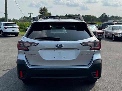 Used 2022 Subaru Outback Premium AWD/4WD image 9