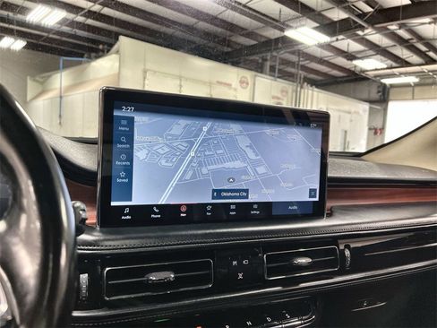 Used 2021 Lincoln Nautilus Reserve image 34