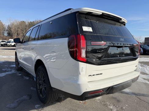New 2025 Ford Expedition Max Platinum w/ Stealth Performance Package image 9