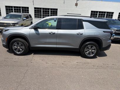 Used 2026 Chevrolet Traverse LT