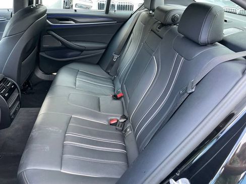 Used 2023 BMW 540i xDrive w/ Executive Package AWD/4WD image 7