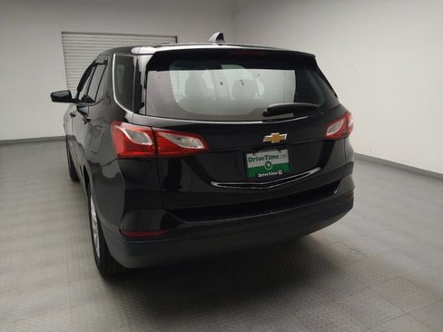 Used 2019 Chevrolet Equinox LS FWD image 6