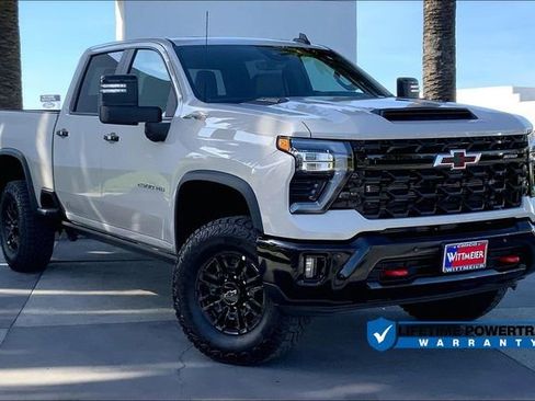 New 2026 Chevrolet Silverado 2500 ZR2 image 2