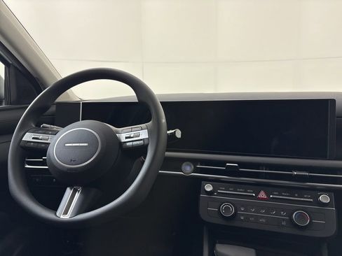 New 2026 Hyundai Tucson SE image 21