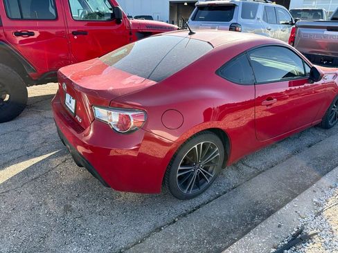 Used 2013 Scion FR-S RWD image 3