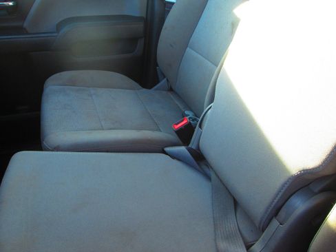 Used 2017 Chevrolet Silverado 2500 W/T AWD/4WD image 20