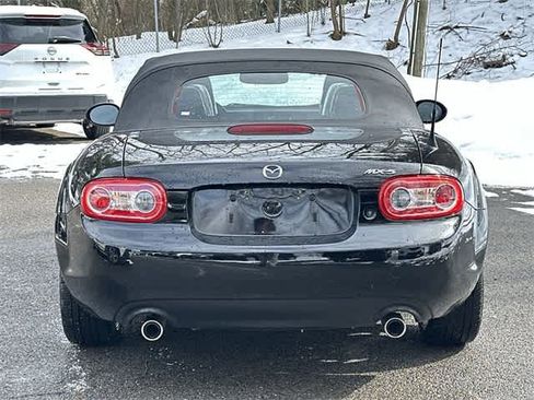 Used 2012 MAZDA MX-5 Miata Touring w/ Suspension Pkg image 4