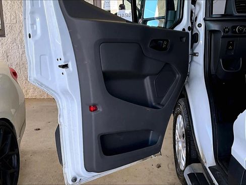 Used 2024 Ford Transit 250 Low Roof w/ Exterior Upgrade Package image 17