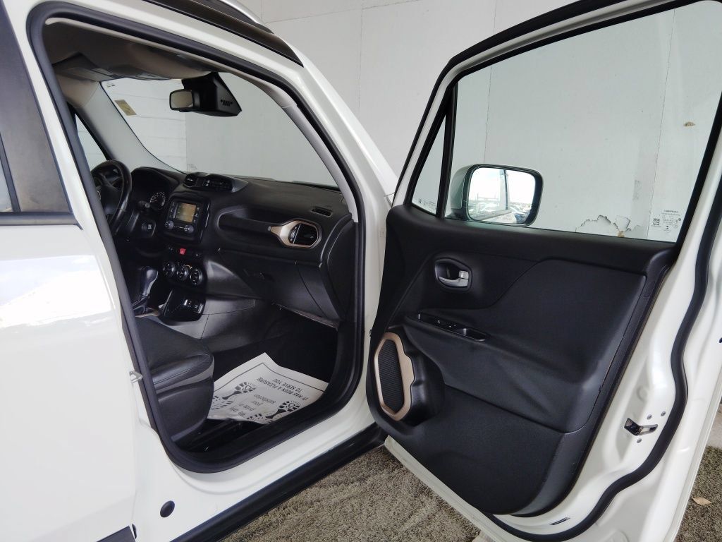 Used 2015 Jeep Renegade Limited FWD image 10