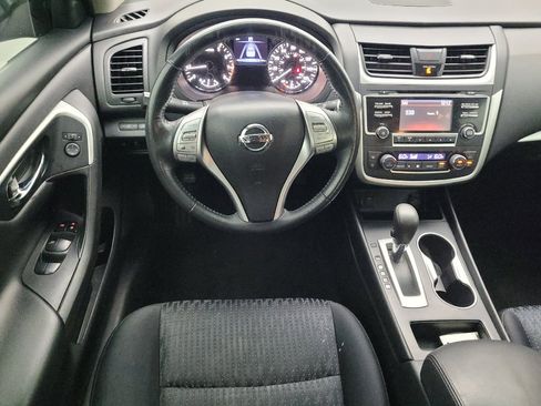 Used 2016 Nissan Altima 2.5 SV FWD image 22