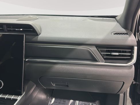 Used 2025 GMC Terrain Elevation image 25