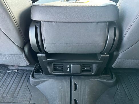 Used 2024 GMC Sierra 1500 Elevation image 24