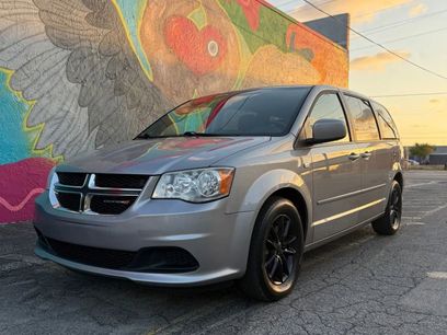 Used 2014 Dodge Grand Caravan SE
