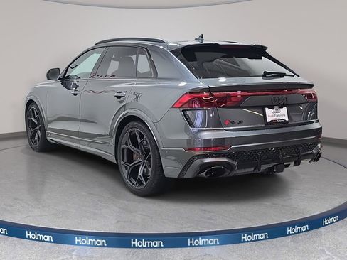 New 2026 Audi RS Q8 performance image 7