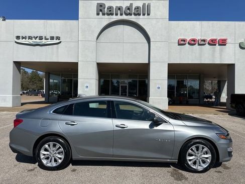 Used 2025 Chevrolet Malibu LT image 8