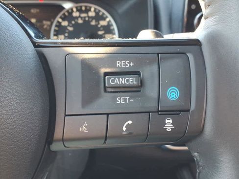 Certified 2023 Nissan Rogue SL w/ SL Premium Package image 15