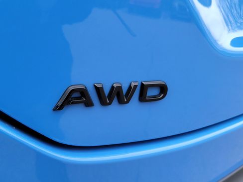 Certified 2025 Honda Pilot TrailSport image 7