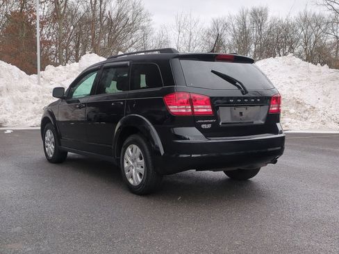 Used 2016 Dodge Journey SE w/ Flexible Seating Group image 7