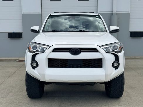 Used 2021 Toyota 4Runner SR5 AWD/4WD image 8