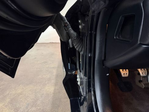 Used 2002 Chevrolet Corvette Z06 w/ Memory Pkg image 15