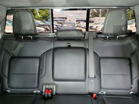 Used 2023 GMC Sierra 1500 Denali w/ Denali Reserve Package AWD/4WD image 17