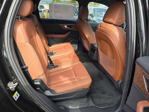 New 2026 Audi Q7 2.0T Premium image 13