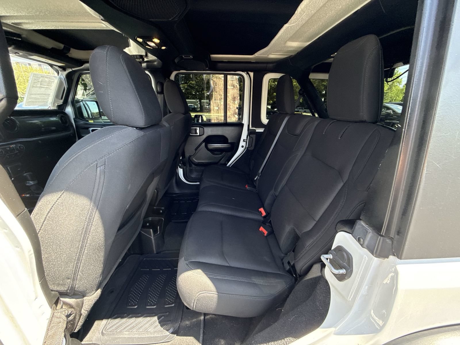 Used 2019 Jeep Wrangler Unlimited Sport AWD/4WD image 23