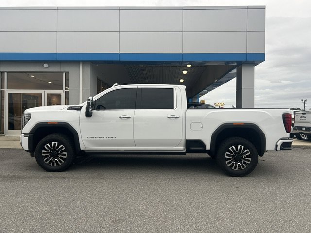 Used 2024 GMC Sierra 2500 Denali Ultimate AWD/4WD image 6