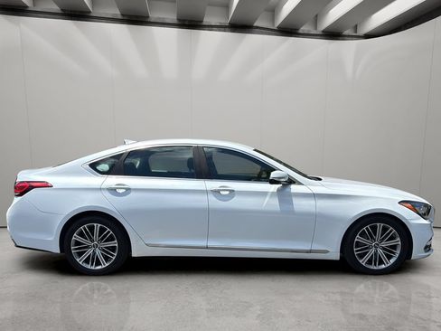 Used 2019 Genesis G80 3.8 RWD image 6