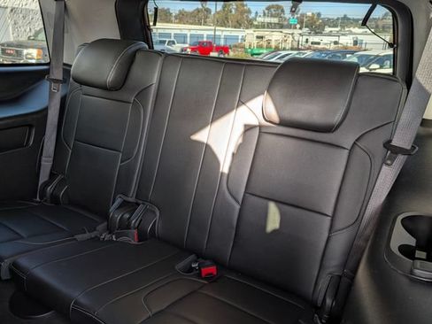 Used 2018 Chevrolet Tahoe LT RWD image 14